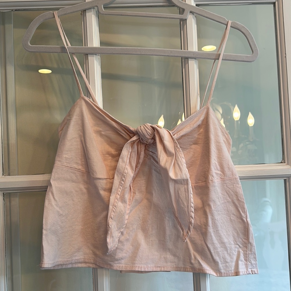 Brandy Melville John Galt pink cropped cami